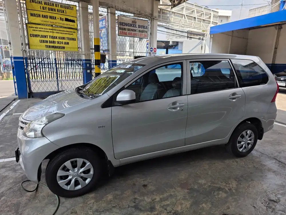 Toyota Avanza 2013 Bensin