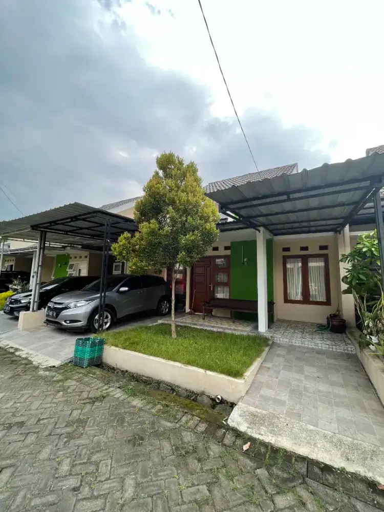 Sewa Rumah Griya Edelweis solo baru