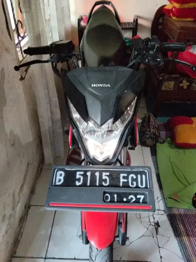 Honda Sonic 150R