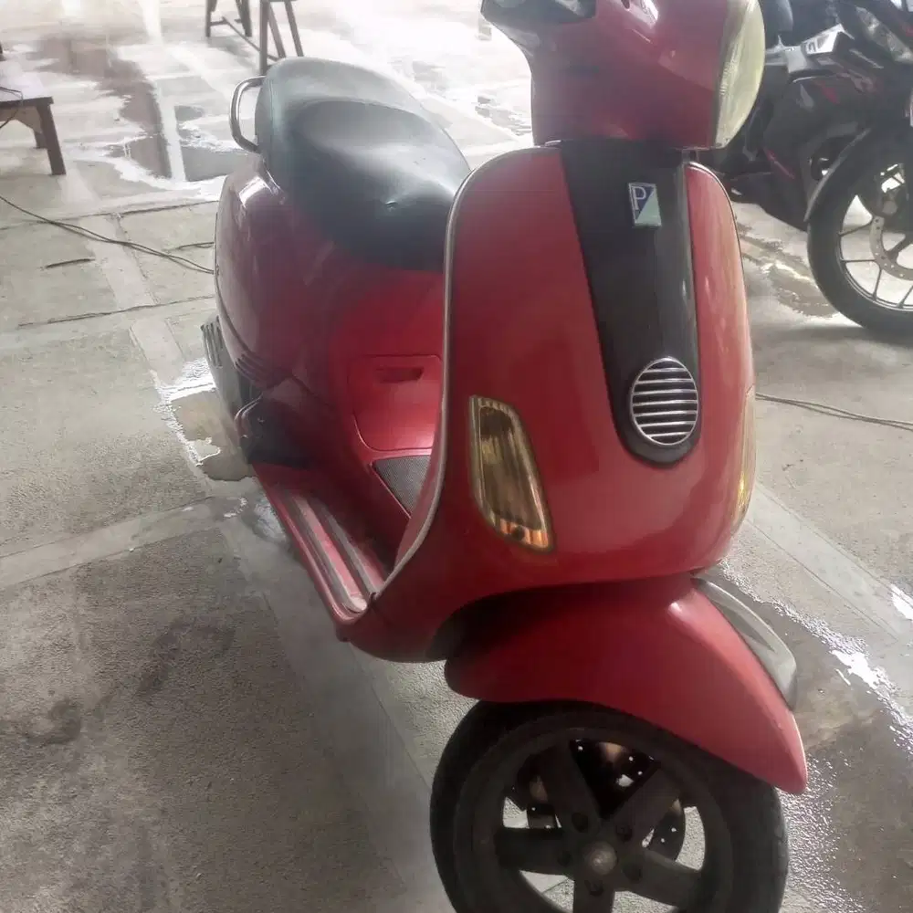 Vespa matic LX 150