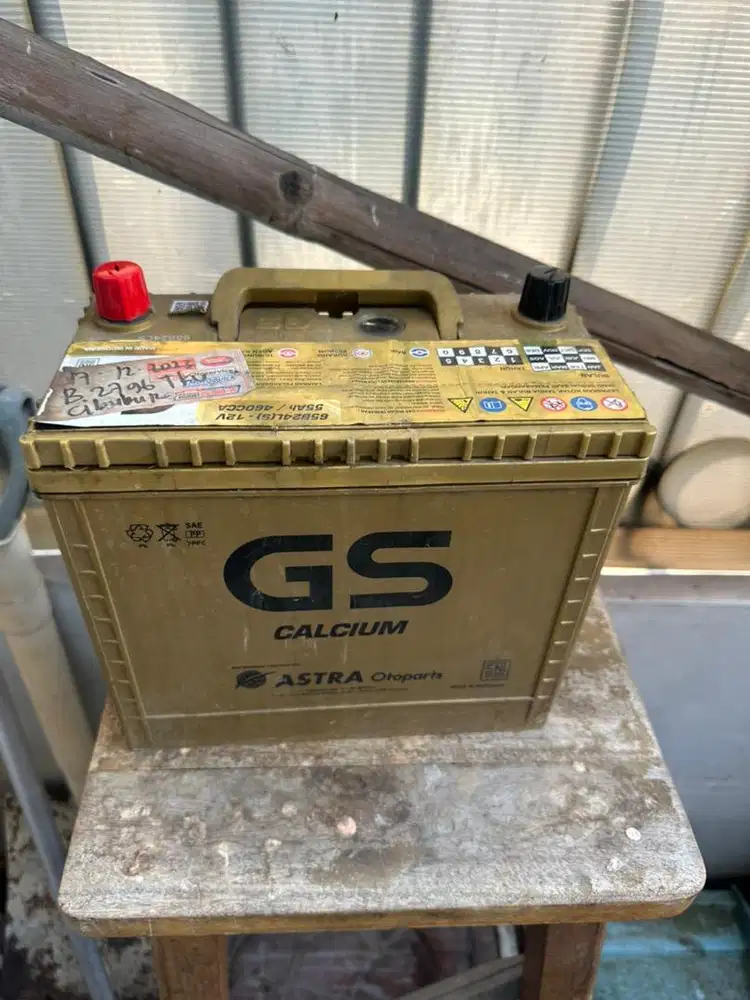 AKI GS CALCIUM 65B24L EKS PEMAKAIAN SENDIRI