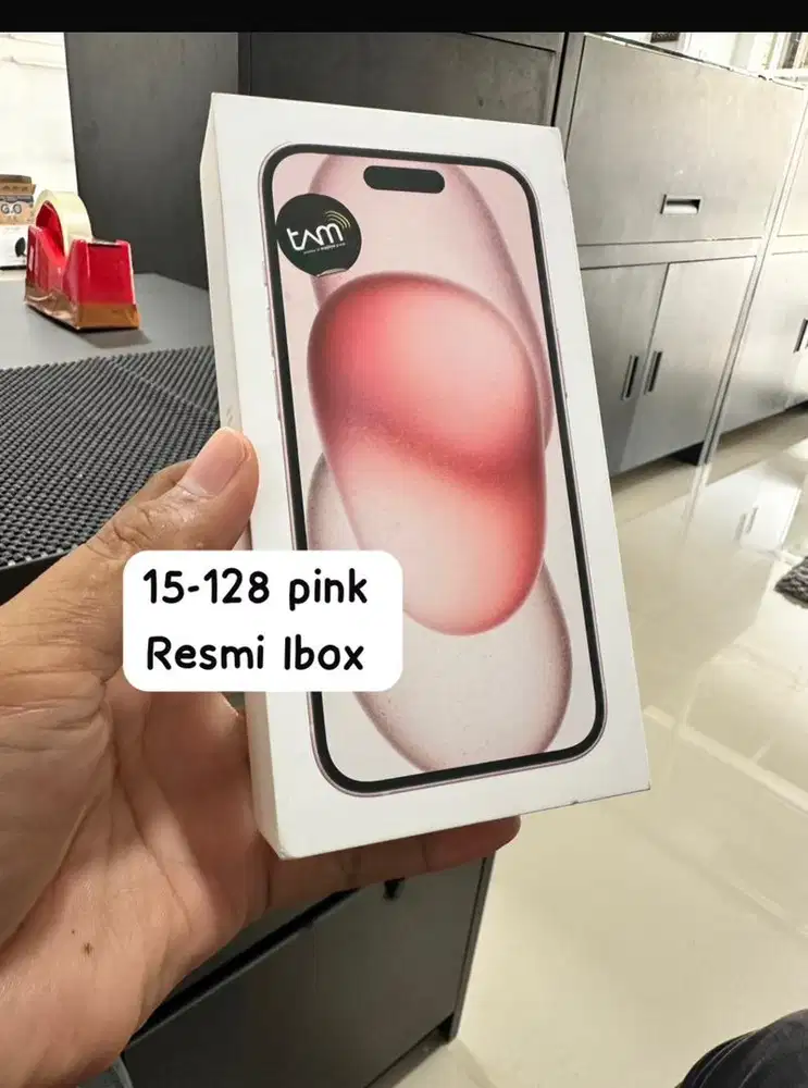 Baru iphone 15 128 gb resmi ibox