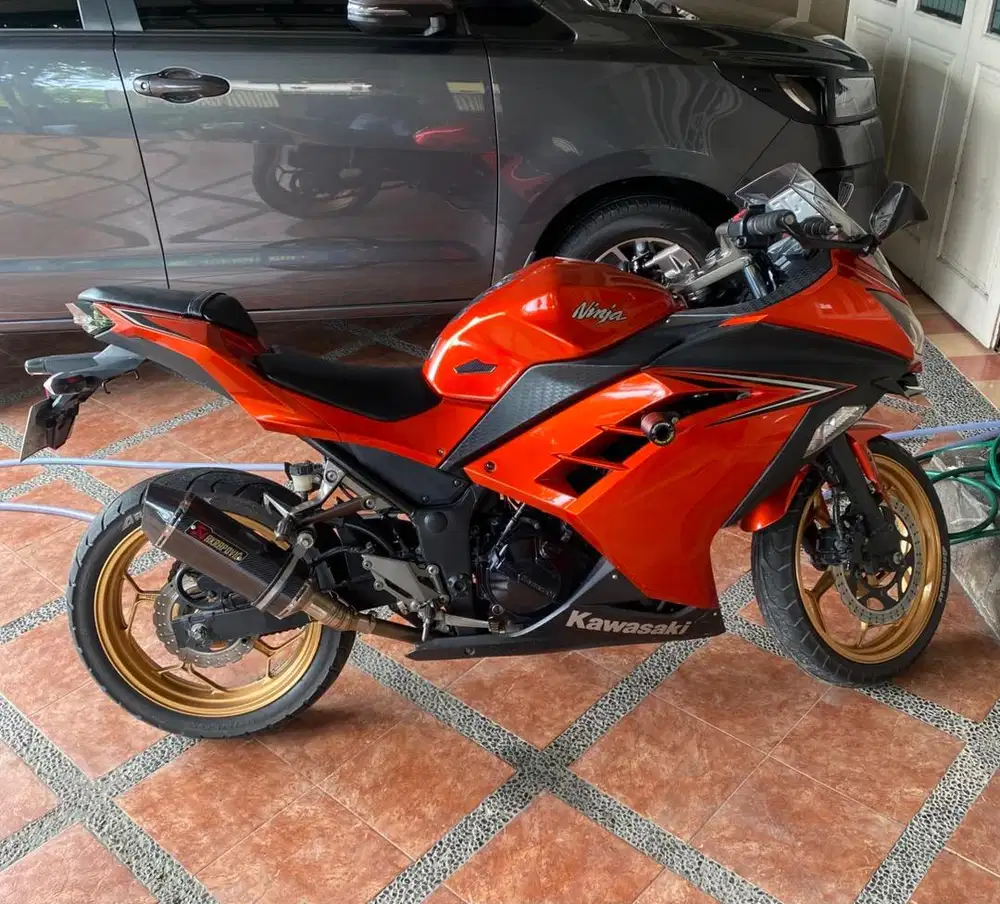 Kawasaki Ninja 250 FI Tahun 2017 Orange Candy (Rare) Last Edition