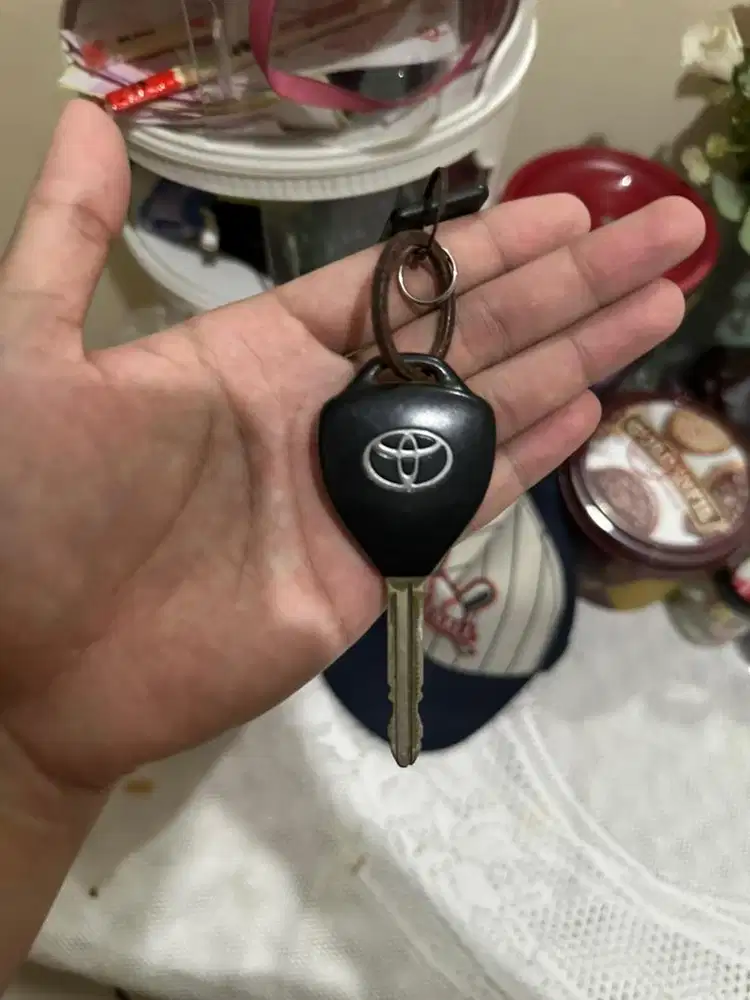 Kunci serep old fortuner