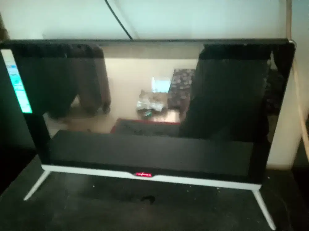 Tv andvance 21 inch