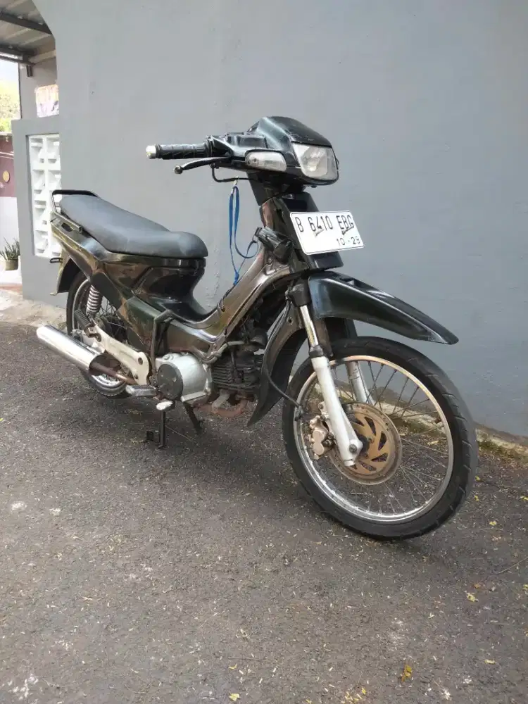 Kawasaki Kaze tahun 2004 siap pakai