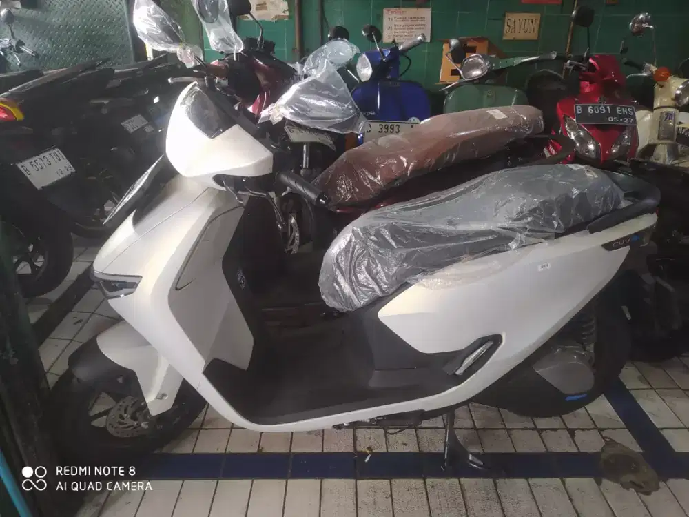 HONDA CUV TH 2025 KONDISI 99% SPT BATU NO CACAT/GORES