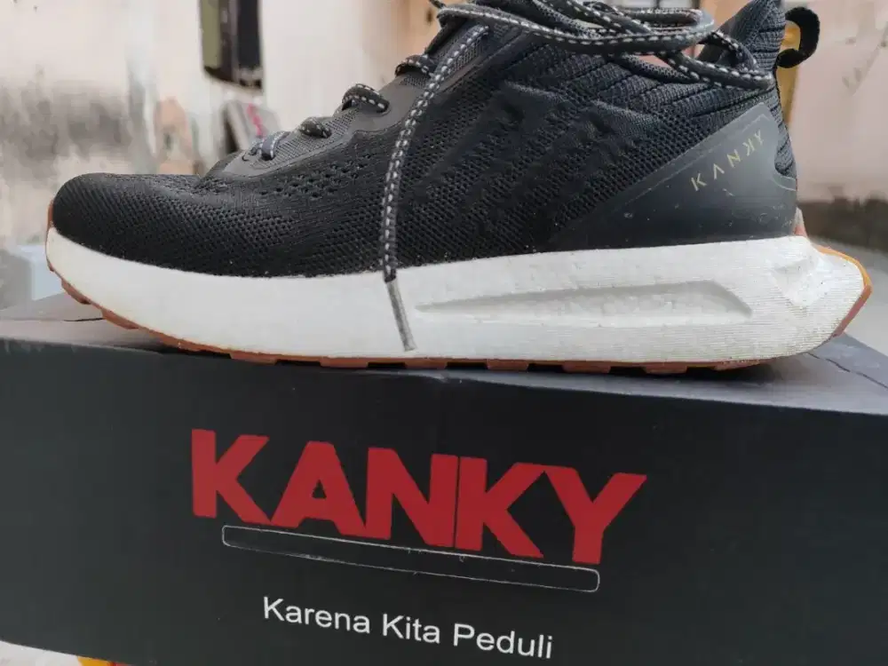 Sepatu Kanky Second