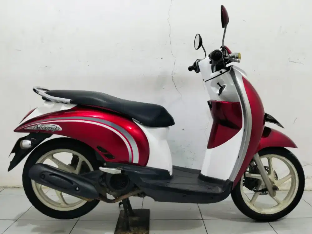 Honda scopy tahun 2013 mulus cakep