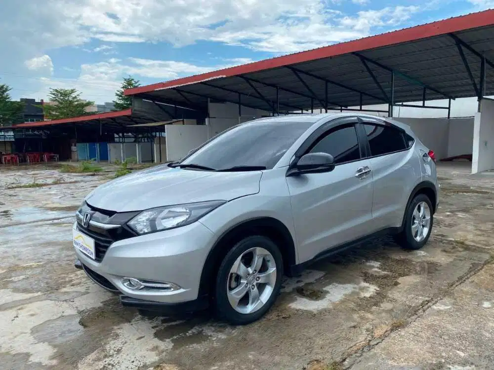 HONDA HR-V E AT 2015