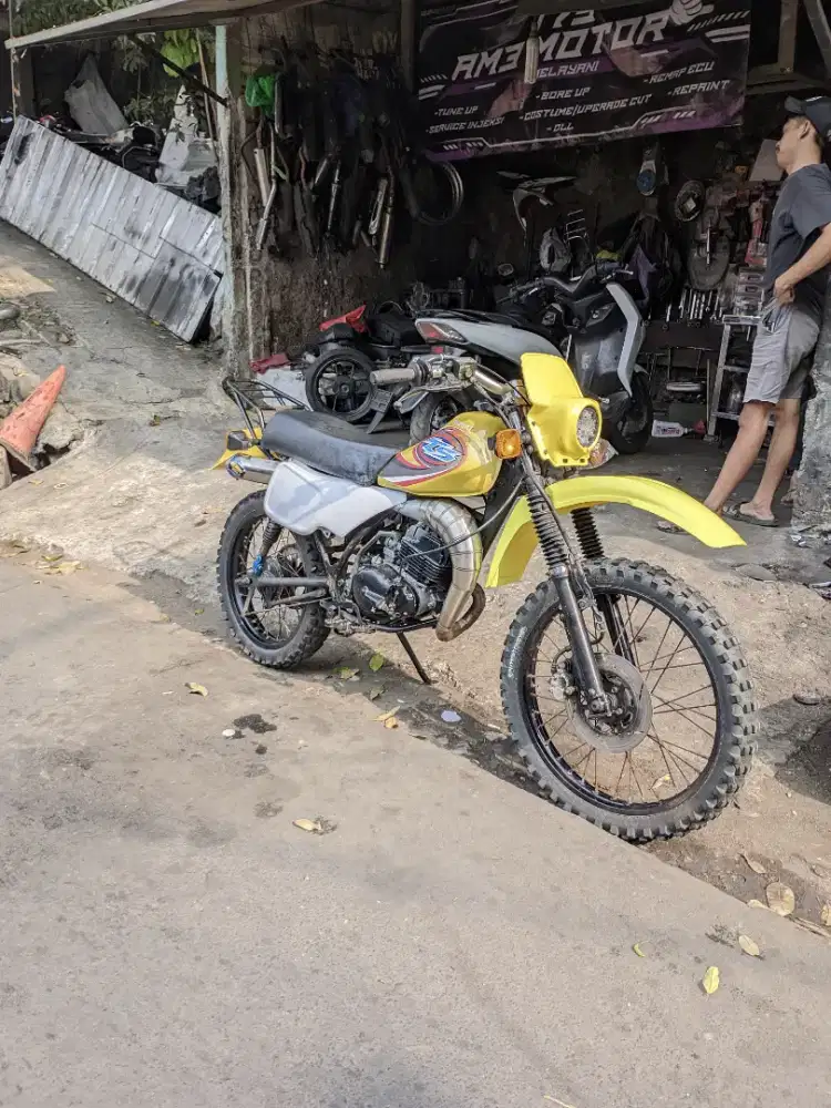 SUZUKI TS100 tahun 1981