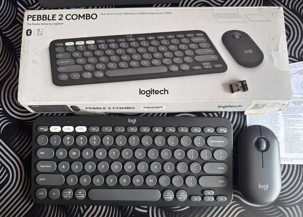 Logitech Pebble 2 Combo Keyboard & Mouse Wireless Bluetooth Fullset
