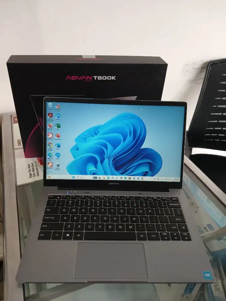 Laptop Advan Tbook 1405 Intel N100 Ram 8