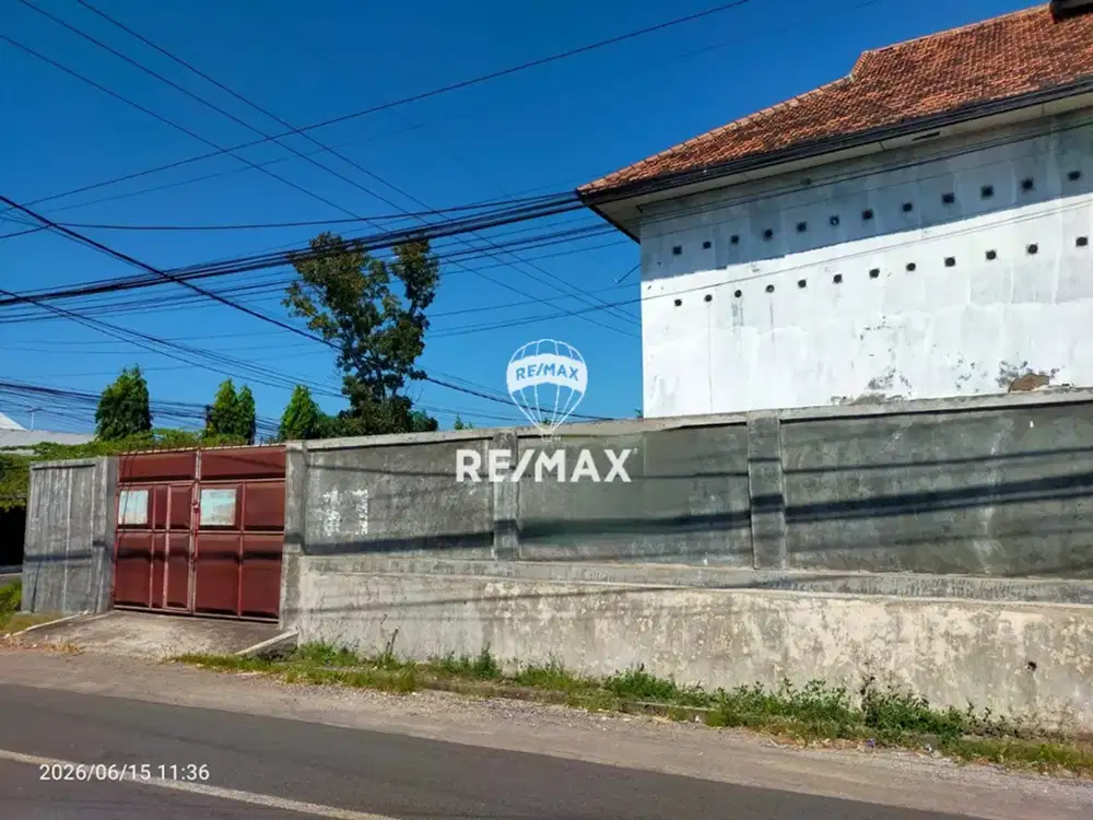DIJUAL!! Tanah dan Bangunan Lokasi Hook Strategis Pusat Kota, Karangrejo- Banyuwangi