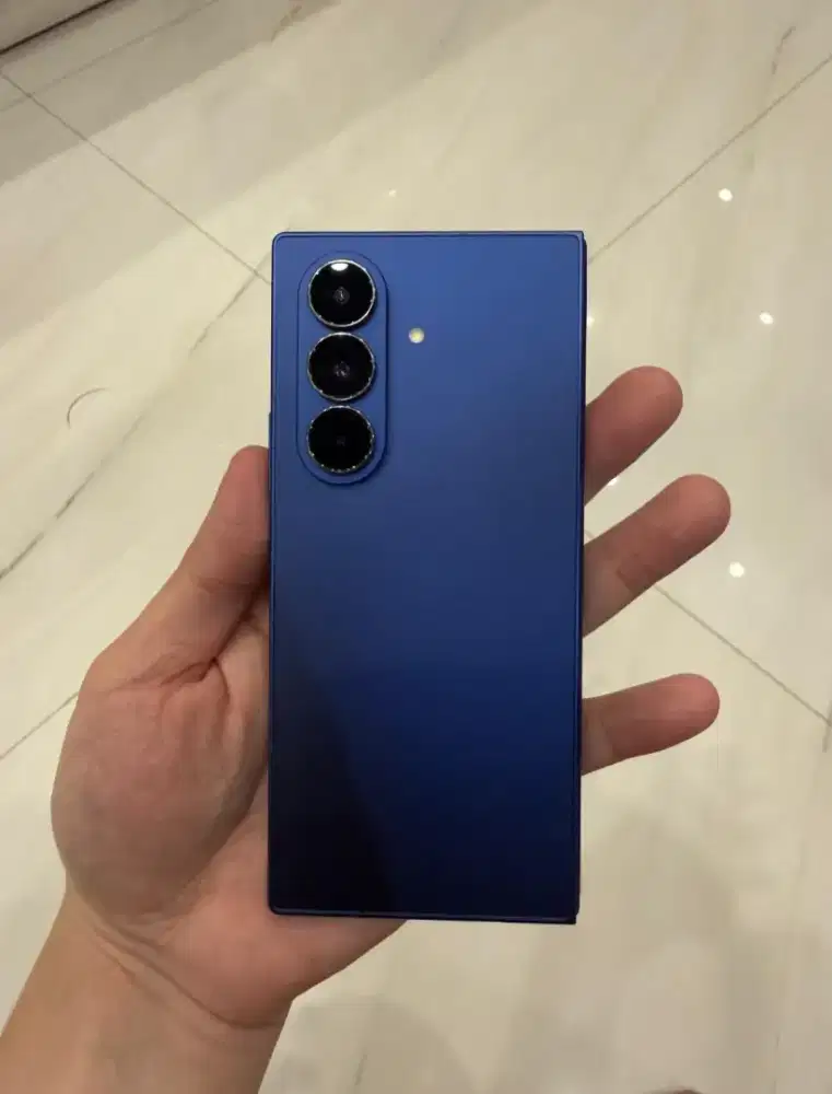 di jual fold 7 16GB/1TB mulus seperti baru