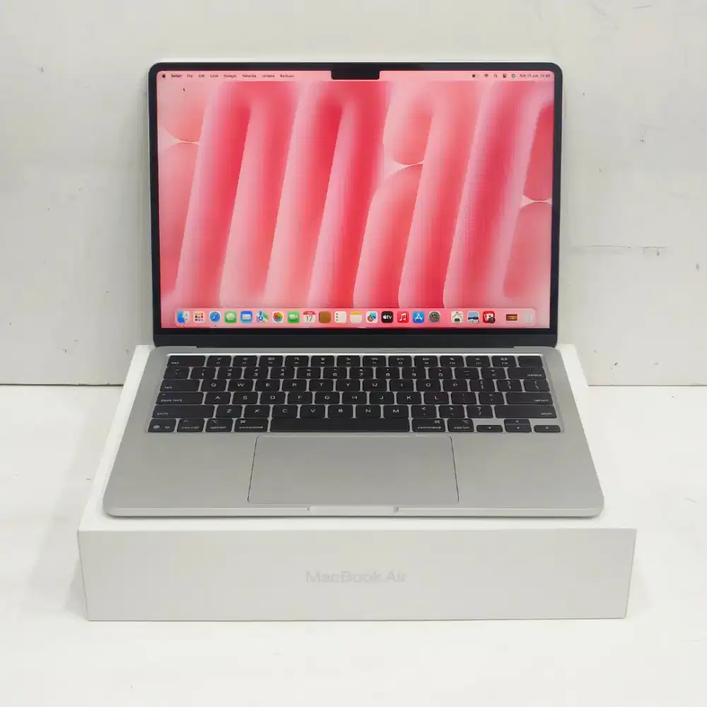 Macbook air m4 like new