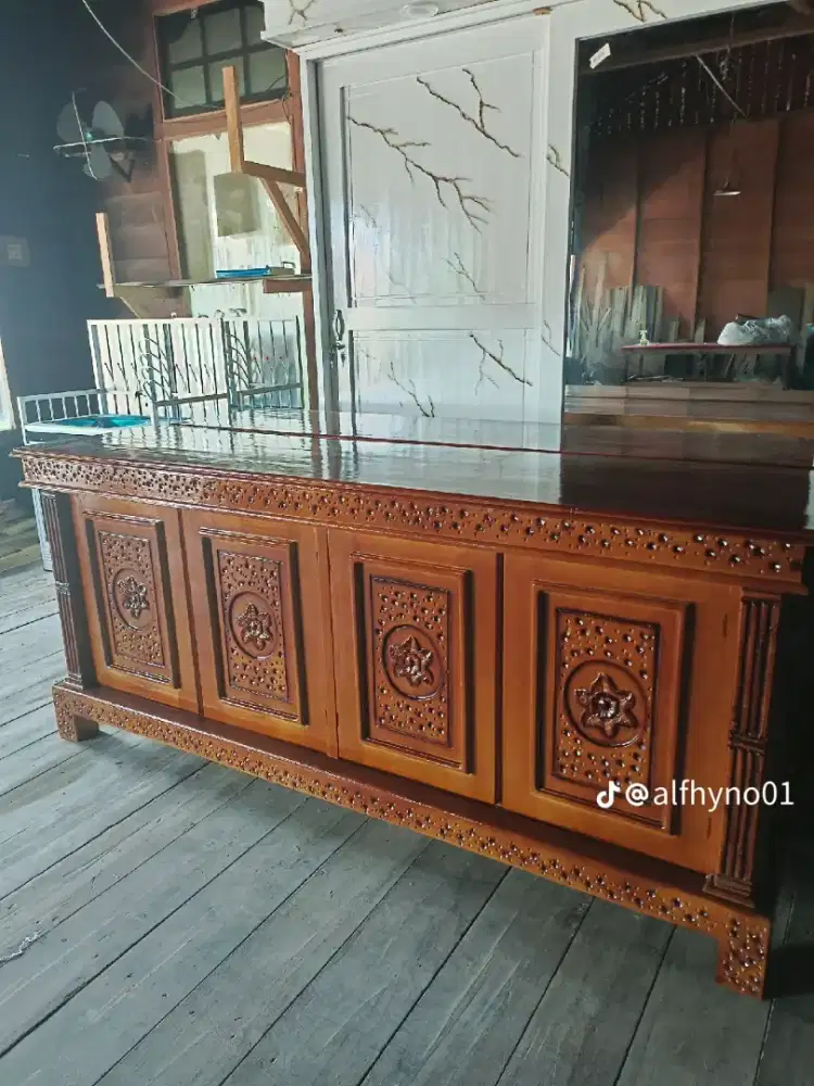 Meja buffet tv 4P ukir jati