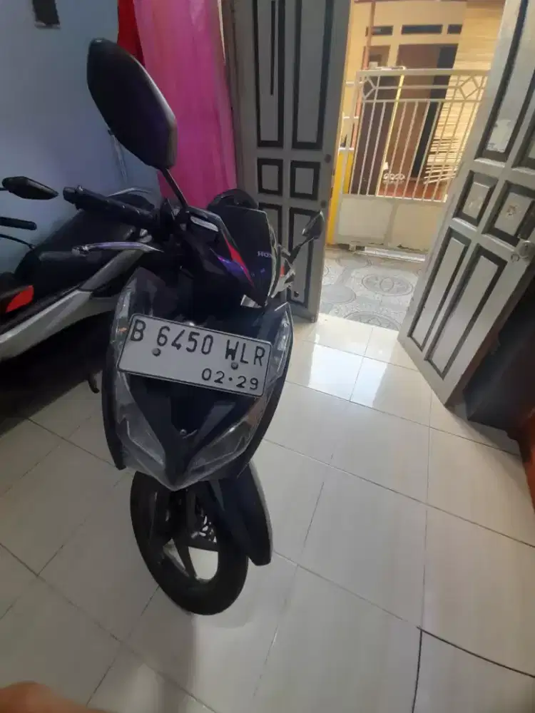 Honda Vario 125 old kzr