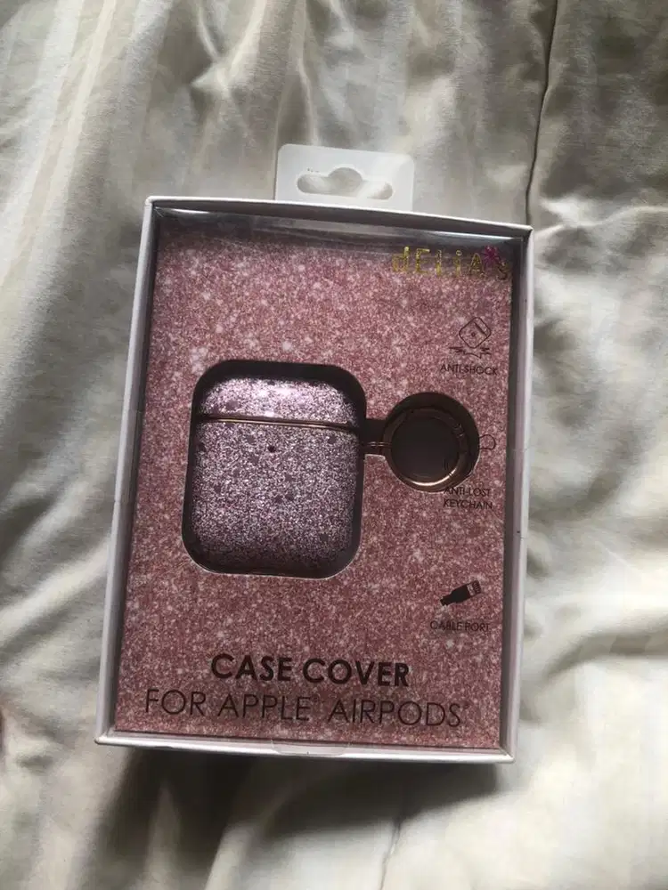 CASE COVER APPLE AIRPODS (tidak bersama airpodsnya, casingnya saja)