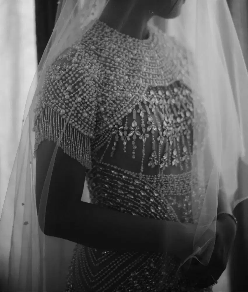 Dicari tukang payet/ aplikasi untuk bekerja di butik gaun pengantin