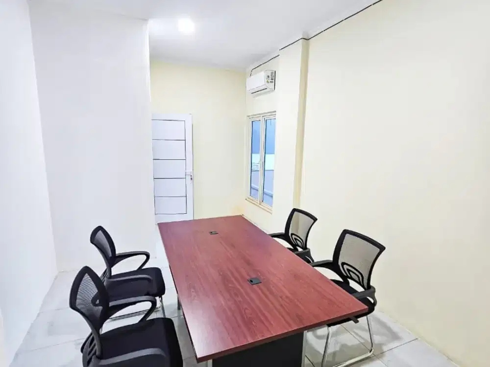 SEWA MEETING ROOM SURABAYA TIMUR (6-8 person)