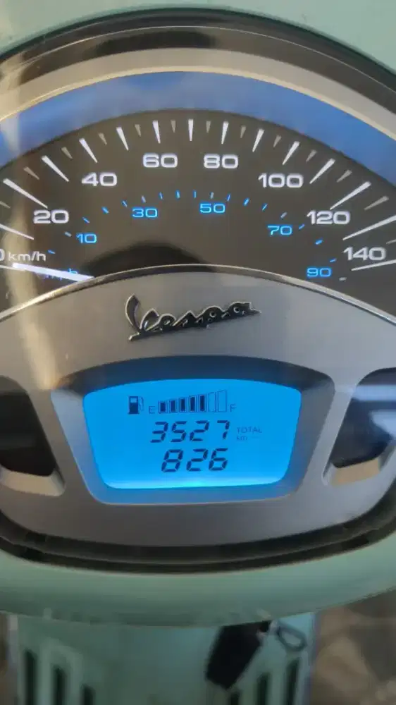 Vespa Primavera Km Rendah Satu Tangan Dari Baru