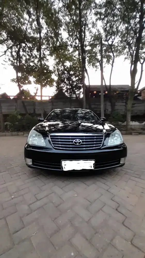 Toyota Crown Royal Saloon 2005 (Murah-jual bahan)