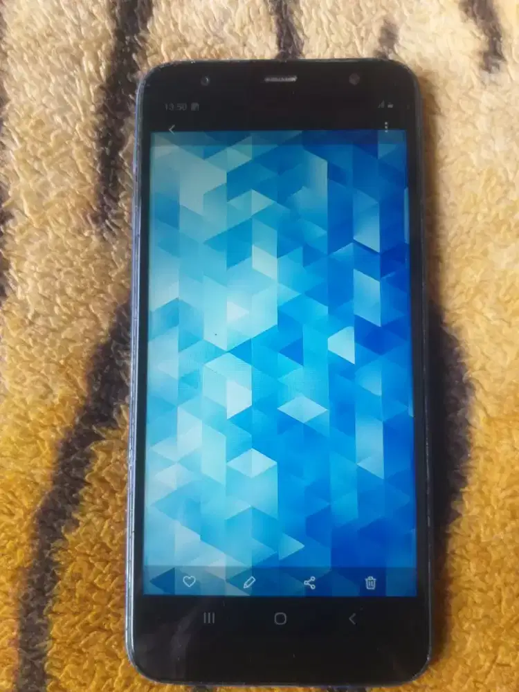 SamsungA600:Ram3/32,Android-10th.2022,BatreBaik,Kamera-Flash,CasingOri