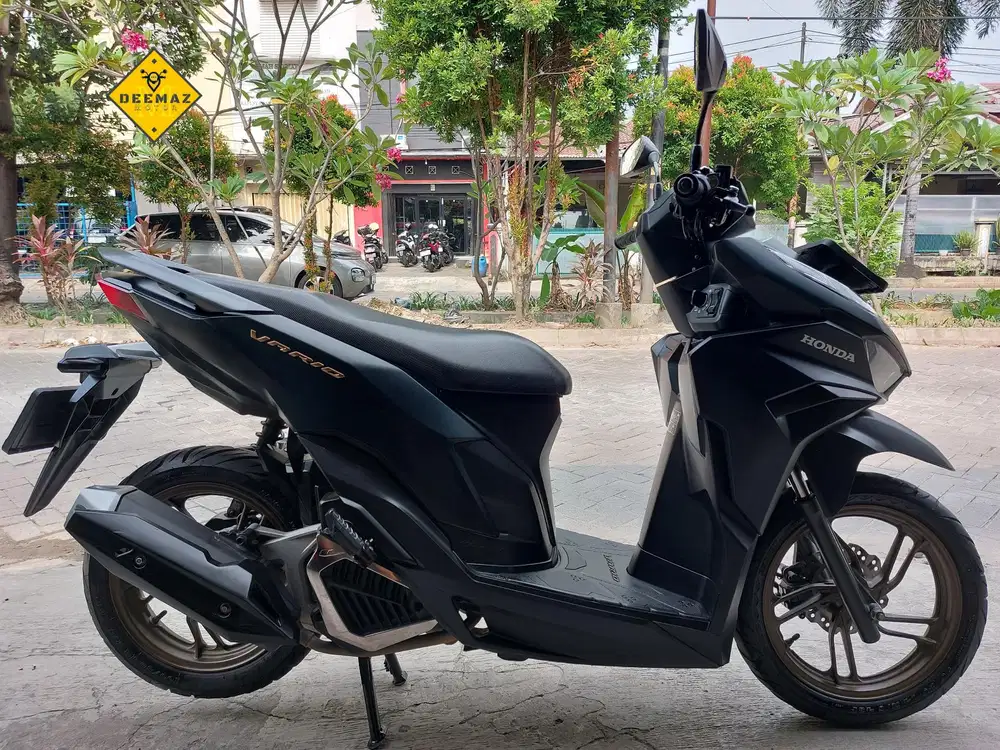 (DP 500 Rb)‼️ Honda Vario 125 CBS ISS Keyless Hitam Mulus 2024