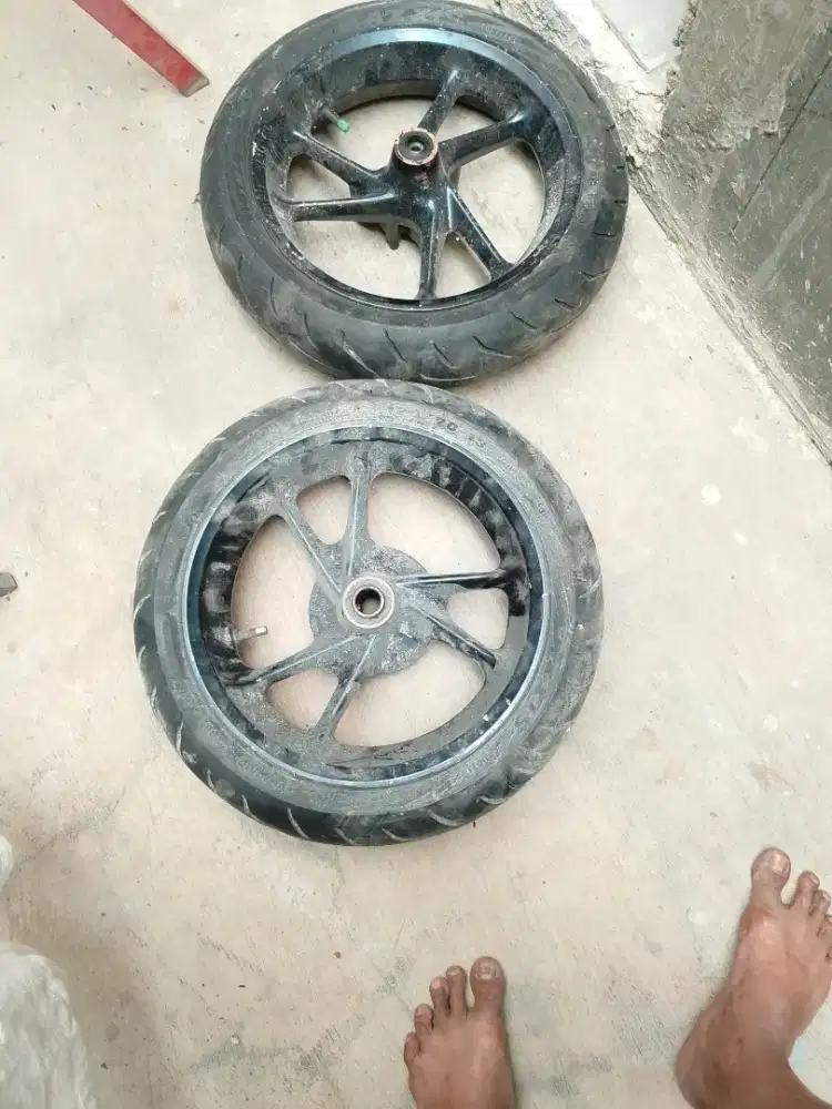 Jual 2 unit pelek nmax ori