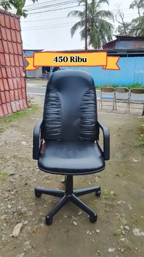 Kursi Direktur Bekas Merk Informa