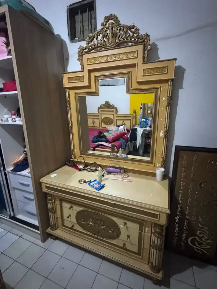Kamar set jati + kasur