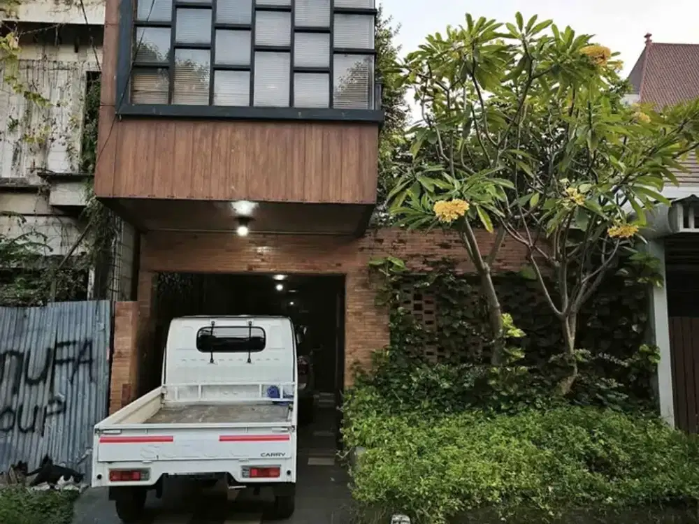 Rumah Gayungsari Cocok Kantor dekat UNESA dan Raya A Yani