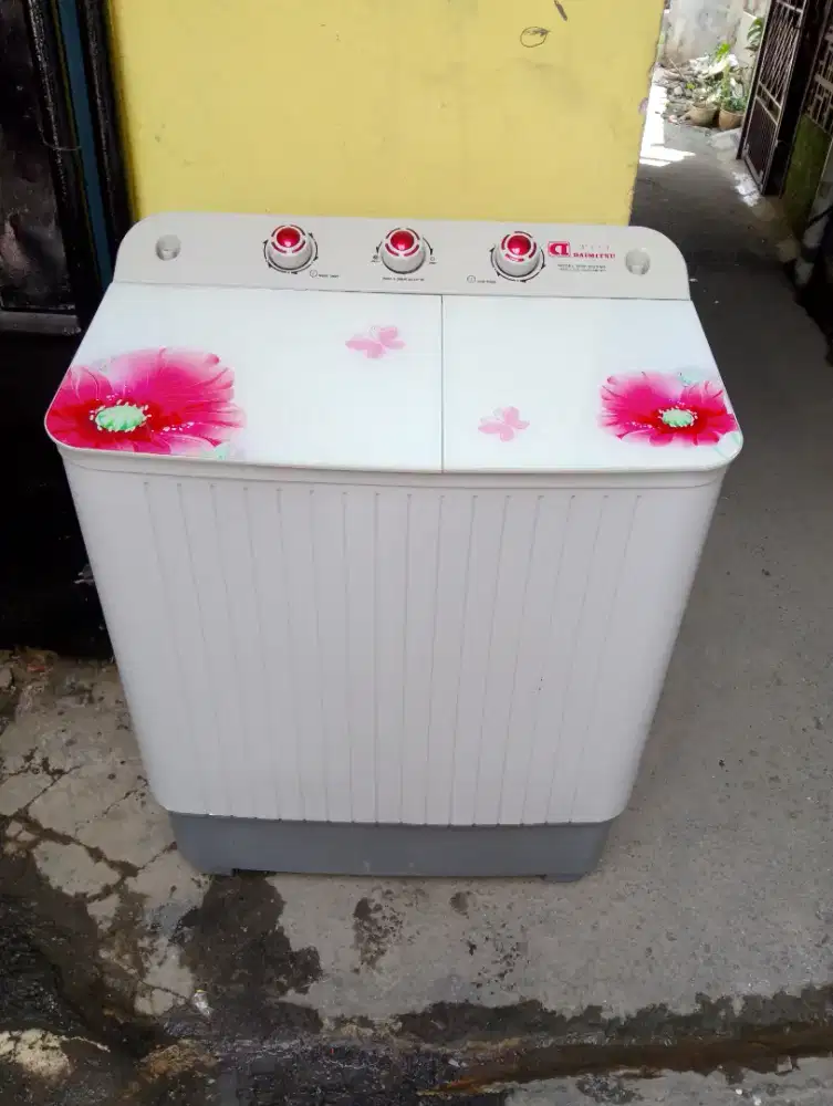 Mesin cuci daimitsu 8kg