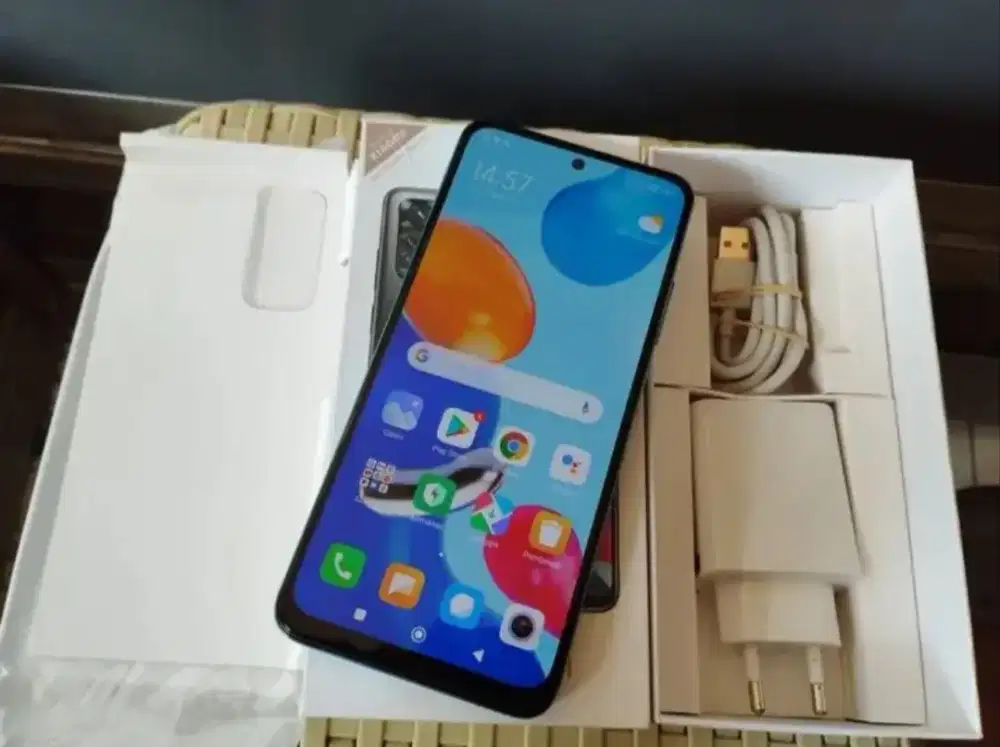 Xiaomi note 11 6/128 Lengkap