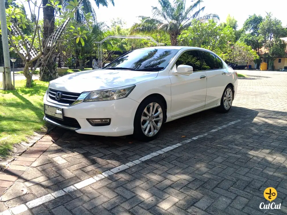 Honda Accord 2013 Bensin