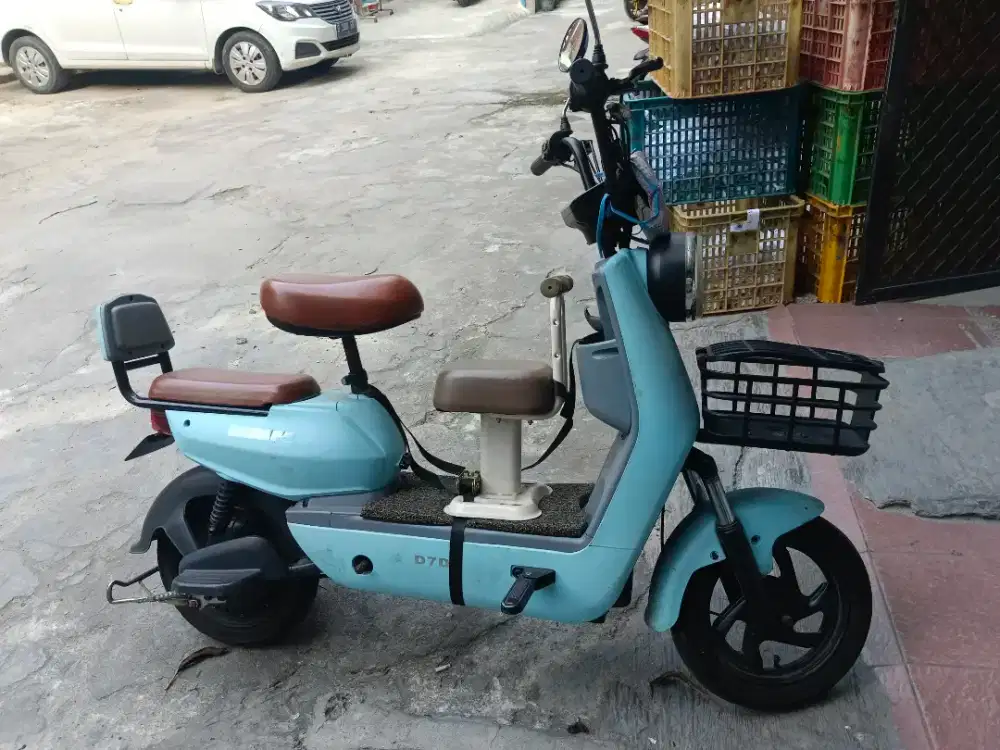 Sepeda Listrik UWINFLY D7