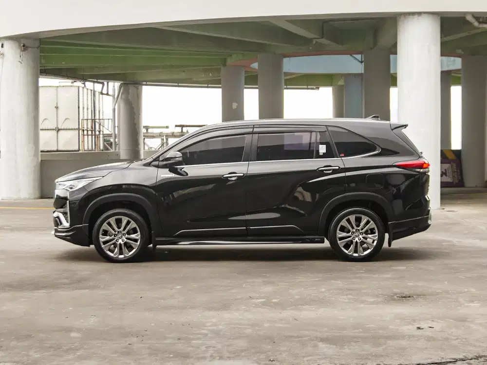 Toyota Kijang Innova Q TSS 2024 Hybrid