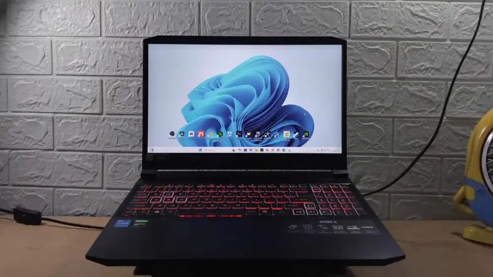 Acer Nitro 5 An515-56 + Bonus