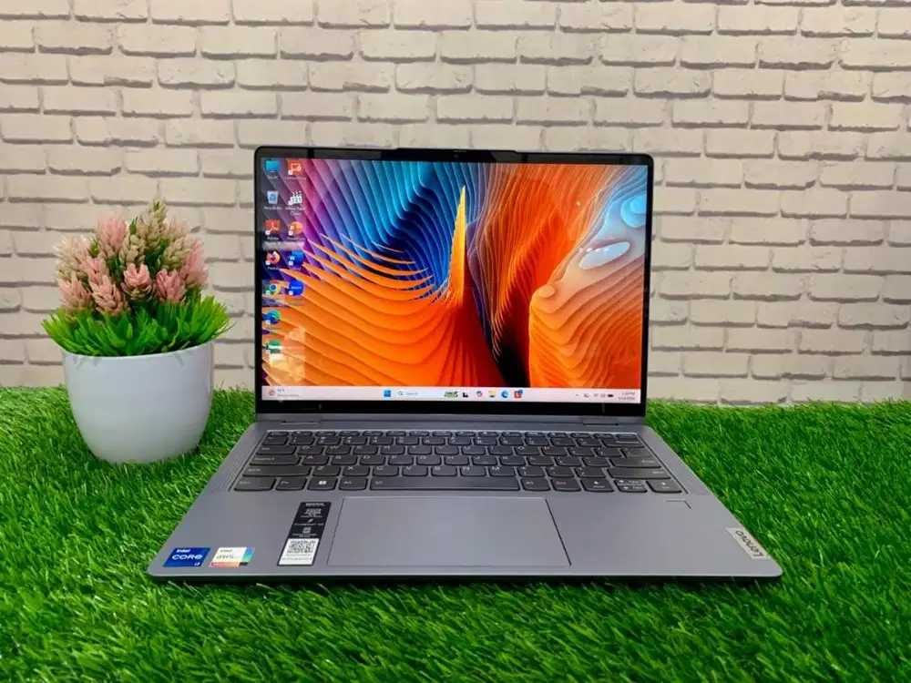 Lenovo IP FLEX 5i 14IRU8 Intel Core i7-1355U/ Ram 16GB / SSD 512GB