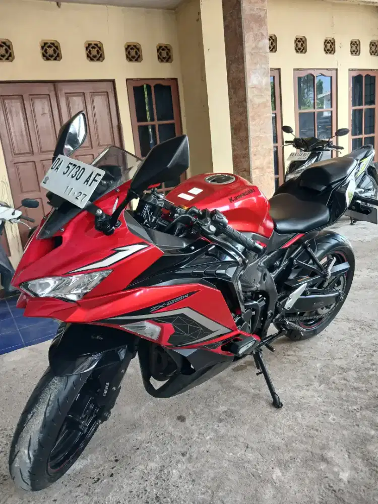 Kawasaki Zx-R 25 ABS 4 Silinder