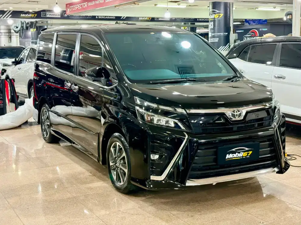 TOYOTA VOXY 2018 PAJAK PANJANG