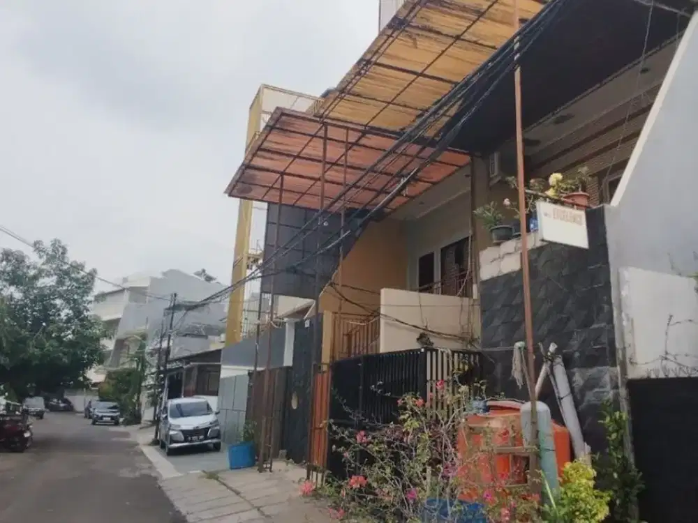 Rumah Siap Huni di Muara Karang Jakarta Utara: Ada Telp Line 2, 3+1 KT