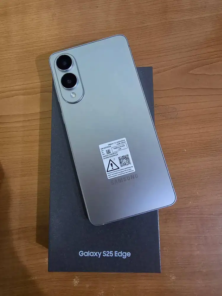HP SAMSUNG GALAXY S25 EDGE 12-256 SILVER