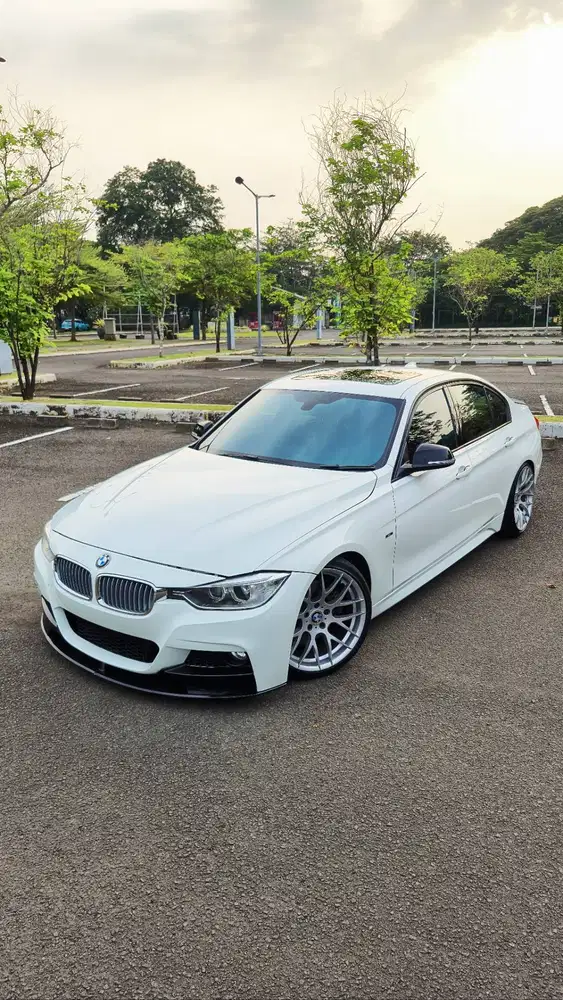 2012 BMW f30 328i
