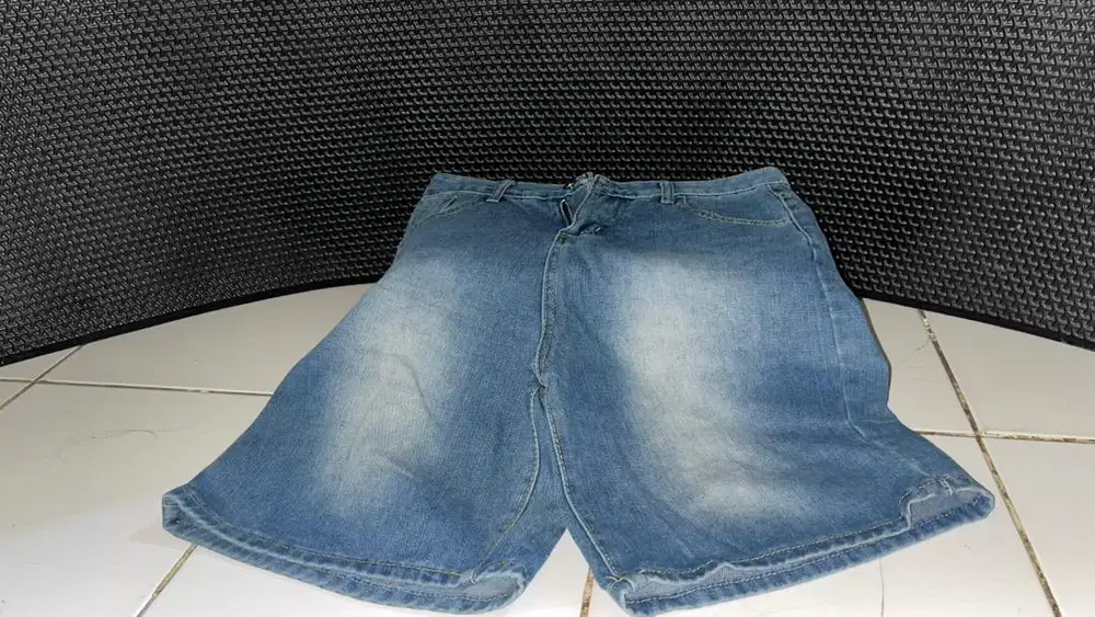Short Blue Jeans