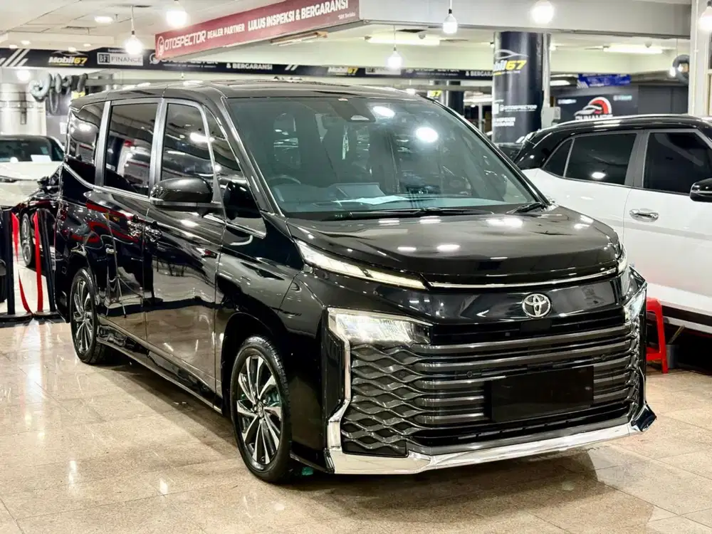 TOYOTA VOXY 2022 FREE BBN