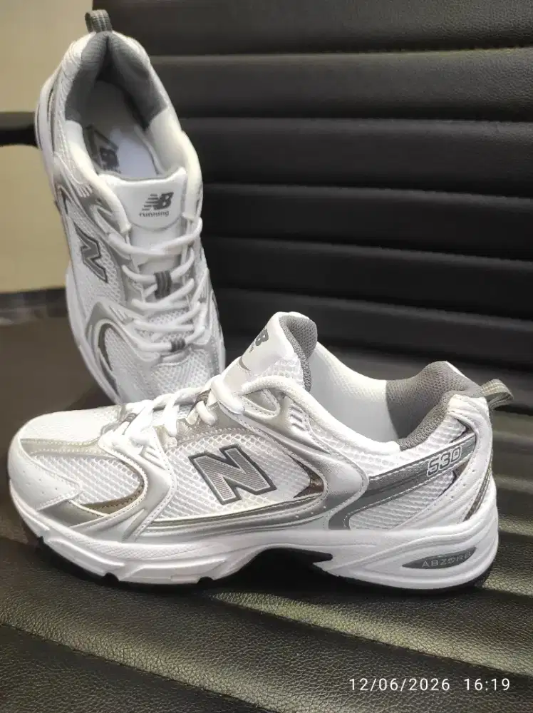 Sepatu NB 530 Pria Wanita ukuran 40 (made in china)