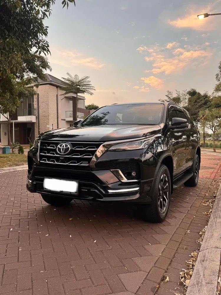 Toyota Fortuner GR SPORT 2.4 2021
