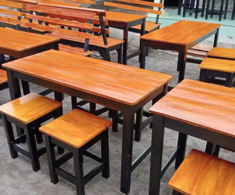 Meja kursi kayu harga terpisah dan ready fullset
